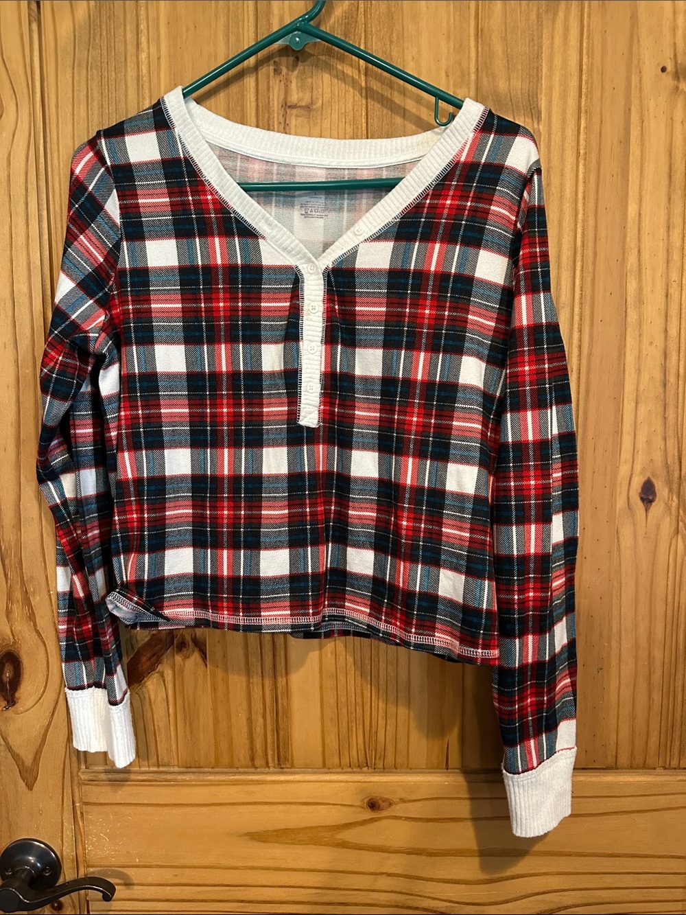Arizona Jean Company Red Black White Plaid Henley Long Sleeve Top